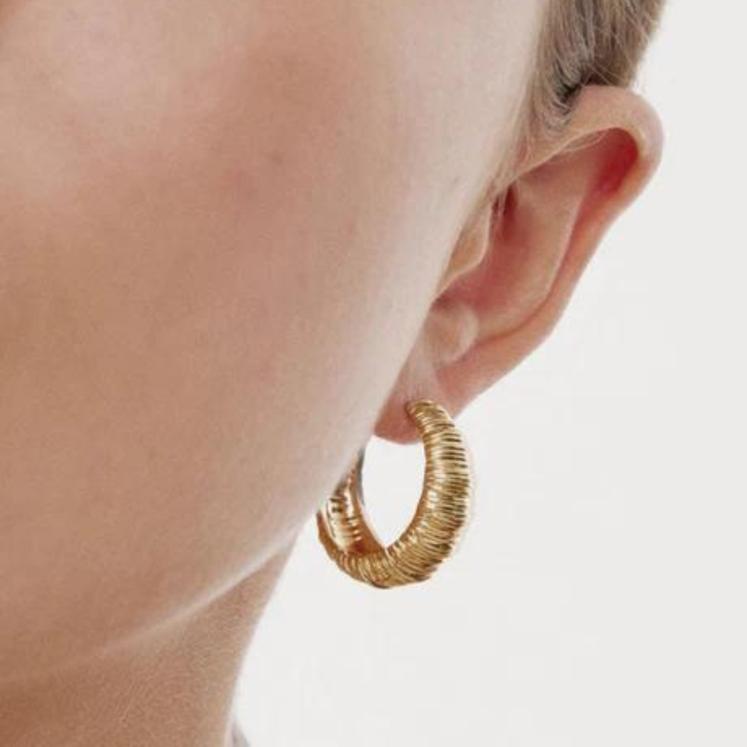 Vergoldeter Schmuck zu Weihnachten Die 5 besten Ideen KUBE STORE