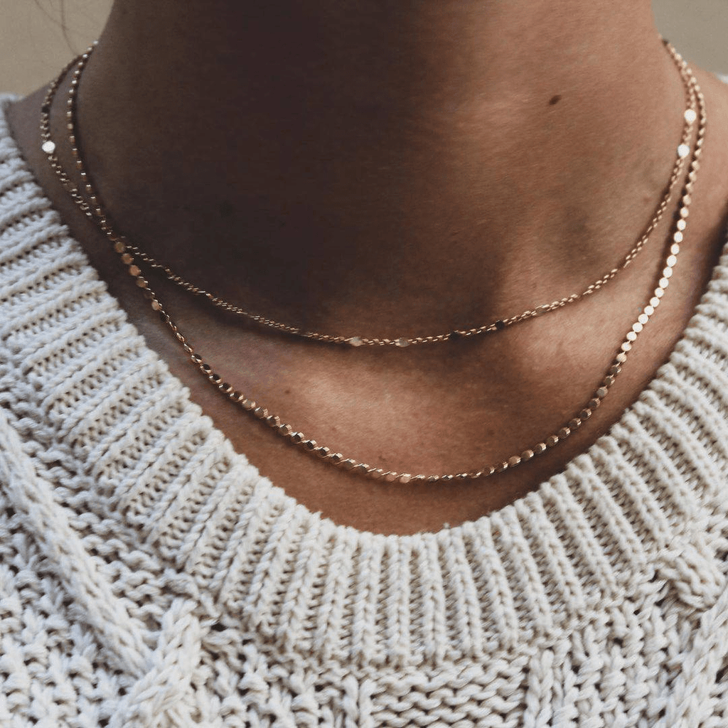 Comment porter le collier choker ? - KUBE STORE