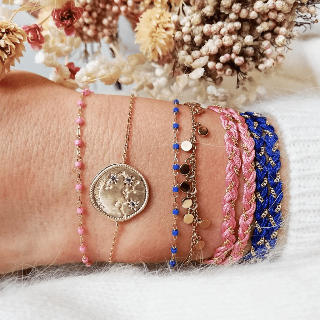Les Bijoux qui Racontent une Histoire : Signification des Bracelets - KUBE STORE